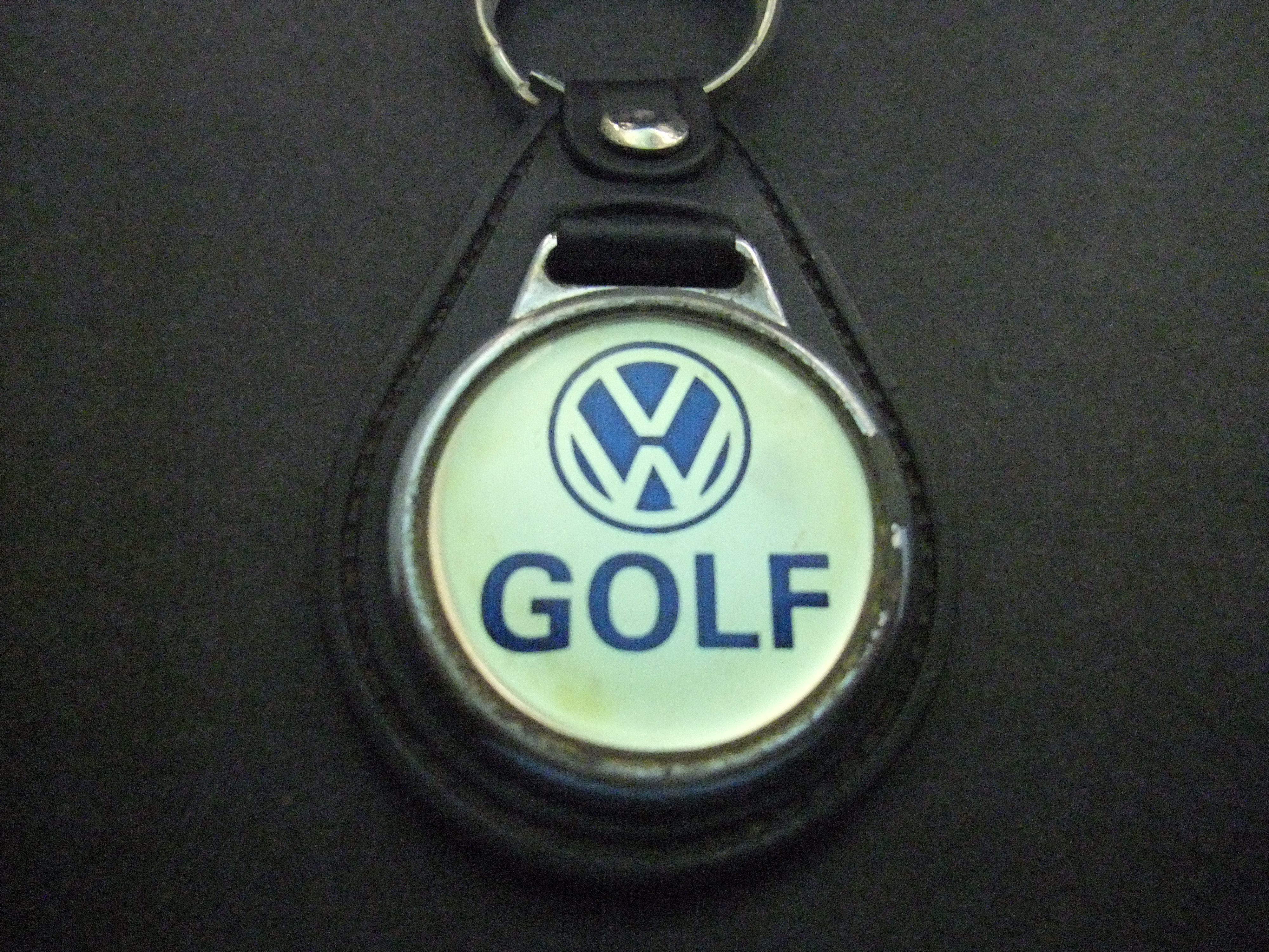 Volkswagen Golf emaille sleutelhanger